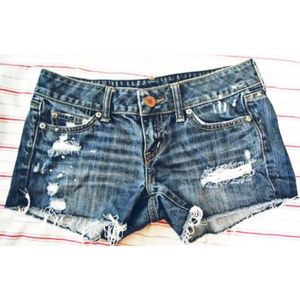 American Eagle distressed shorts